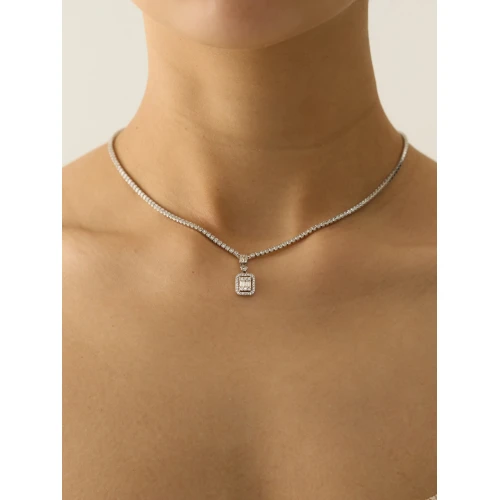 Колье из серебра 925 пробы с цирконами