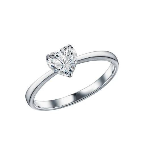 Кольцо из серебра 925 пробы с фианитами