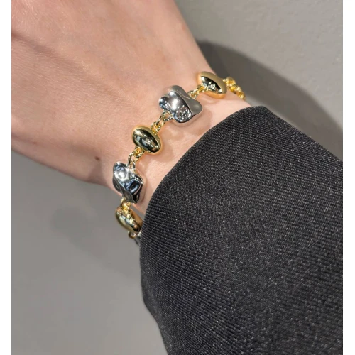 Браслет из бижутерного сплава