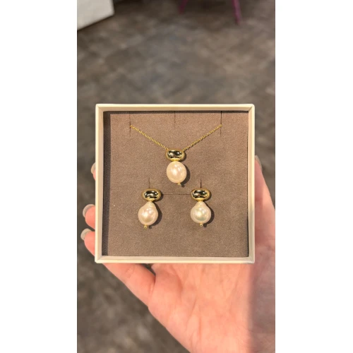 Пусеты жемчуг