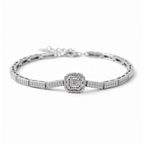 Браслет из серебра 925 пробы с фианитами